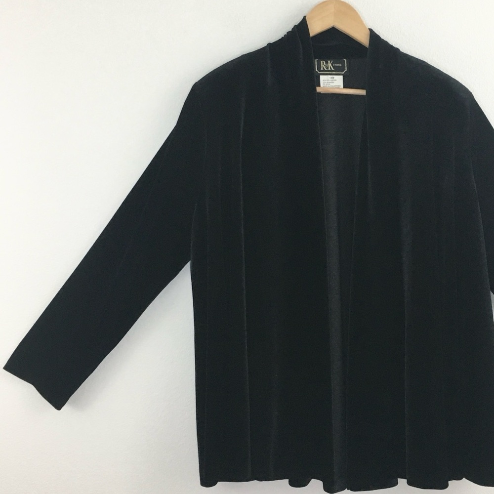 R&K Evening | Black Velvet Long Sleeve Jacket